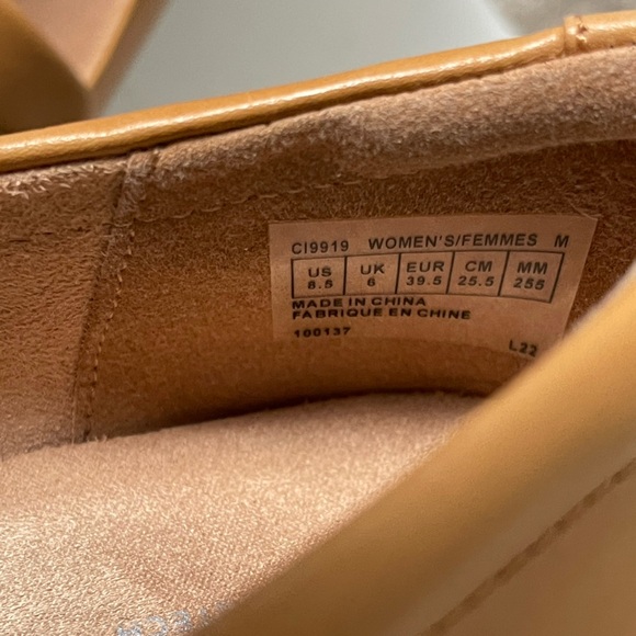 Rockport Women's Kacey Chain Loafers Elegant Tan Career Comfy Bussines Size 8.5 - Picture 7 of 10